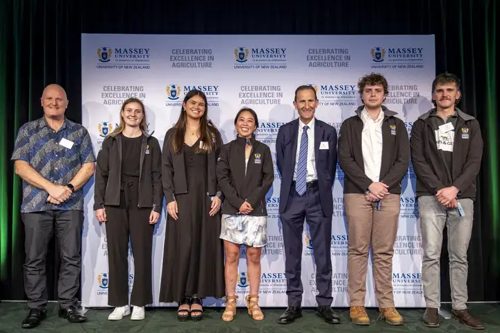 All 2024 3rd Year Massey Ag, Hort, An Sci, Earth Sci Award Winners standing together