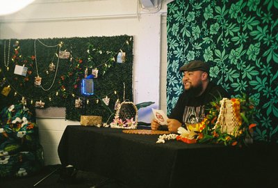 Student in factual production experience.