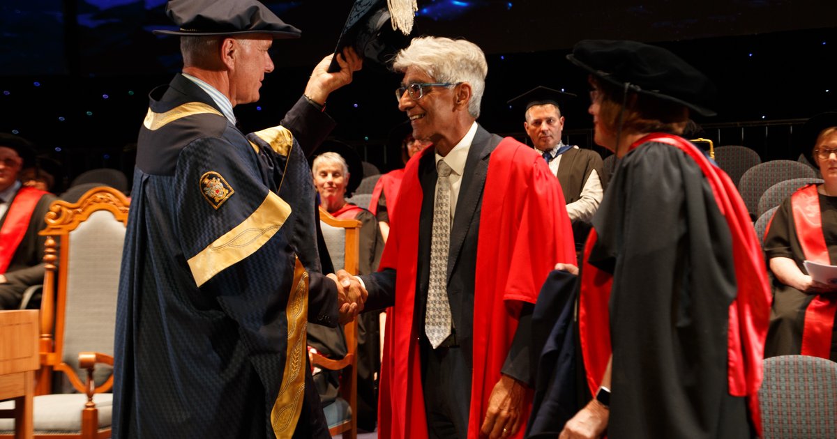 Bali Haque receives Honorary Doctorate in Education Massey University