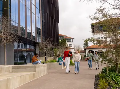 Students outside on campus at Massey University.