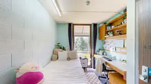 Kairanga Court bedroom