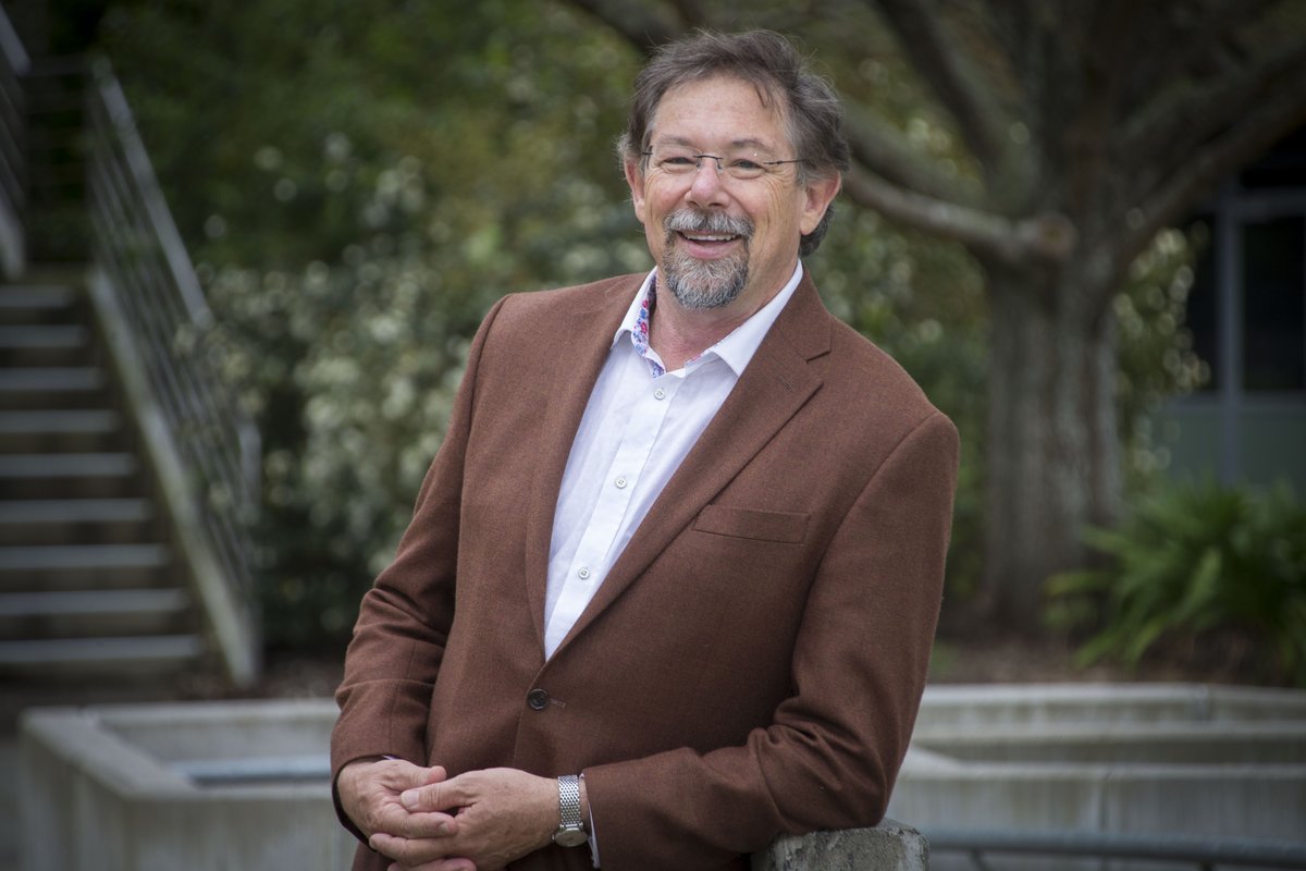 Distinguished Professor Gaven Martin receives international Humboldt Research Award - Vimarsana News