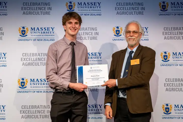 NZIAHS Leading Student Award - Ben Penno with Prof Julian Heyes.