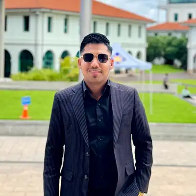 Photo of Shaloom Sarfraz