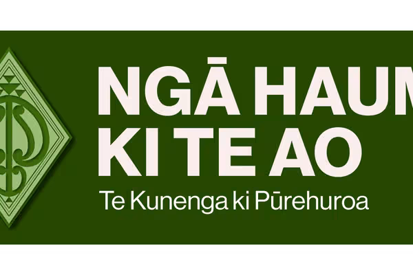 Ngā Haumi ki te Ao logo