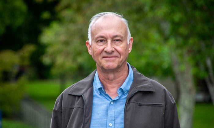 Professor Chris Scogings