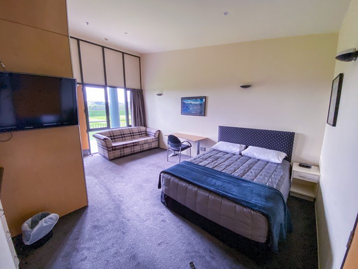 Executive suite in Te oha a hine-au-ropa