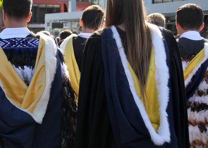 hiring graduation gown