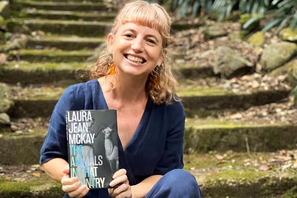 Pandemic novel wins top prize for Massey writing lecturer - image1