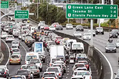 Survey finds anxious drivers rule on NZ roads - image1