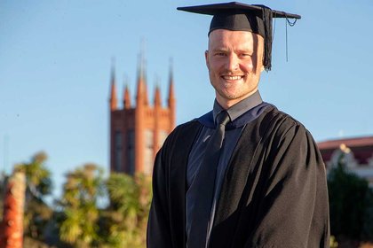 Rower overcomes sporting disappointment to master study - image1