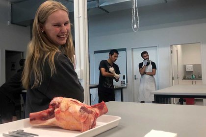 Uni Experience programme helps to decide future path for high school student - image1