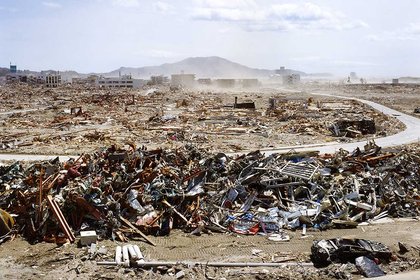 Naoya-Hatakeyama-2011.05.02-Takatacho-Morinomae-from-the-series-Rikuzentakata--Courtesy-of-the-Artist