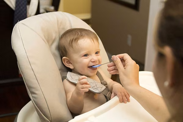 Developing healthy eating habits early on - image1