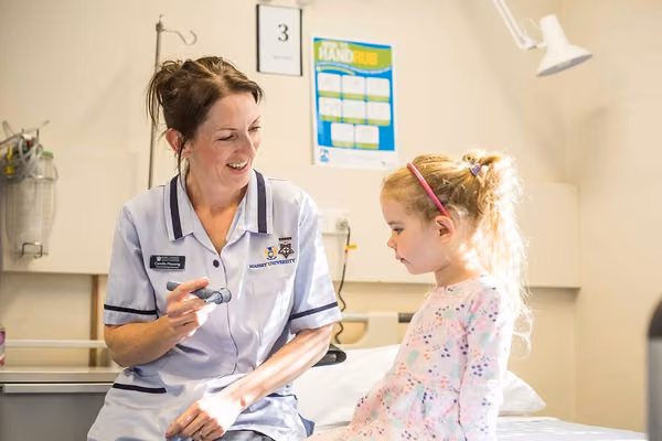 Innovative new post-graduate nursing degree launched - image1