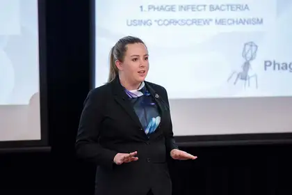 3MT winner tackles new phage in anti-microbial war  - image1