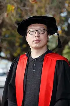 Dr Feng Hou