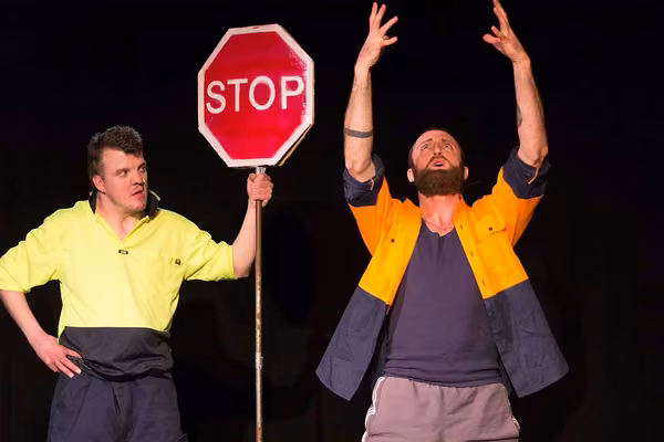 Kiwi road workers’ banter makes London stage  - image1