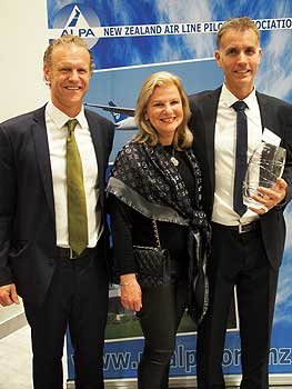 Massey instructor flying high with award - image2