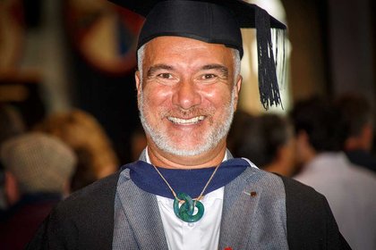 Associate Professor Warren Maxwell