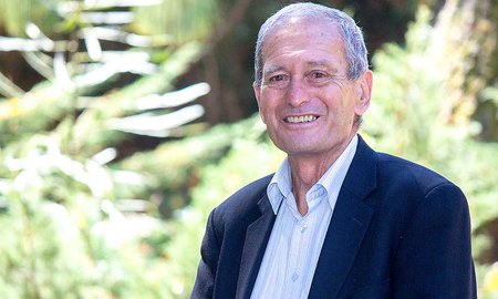 Honorary doctorate a double celebration for Sir Mason - image1