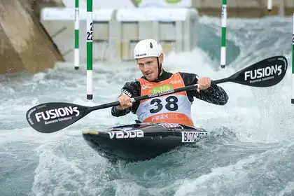 Distance study allows rapid rise for canoe champ - image1