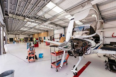 Aviation-hangar