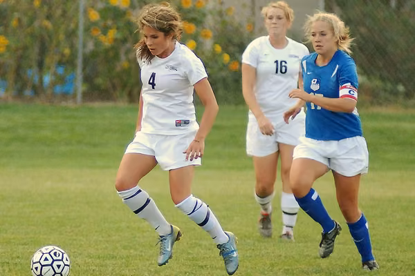 Fostering female leaders through sport - image1