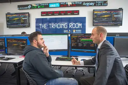 Trading-Room-2021