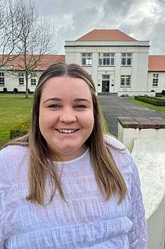 Kelly-Gina-portrait-2021