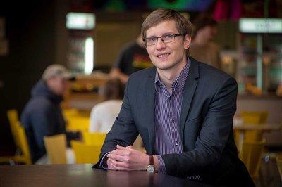 Can airships take scenic flights back to the future? - image2