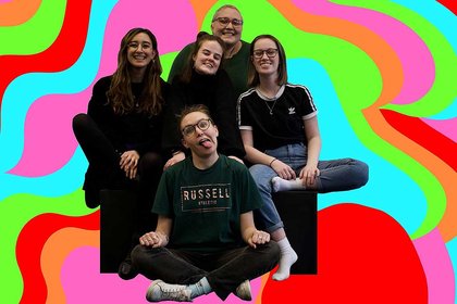 Personal stories break down barriers in alumni theatre group - image1