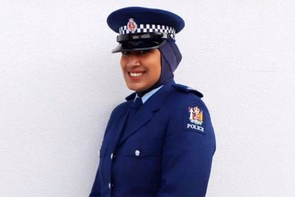 Massey helps design NZ Police uniform hijab  - image1